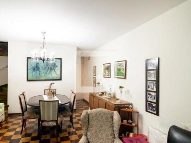Casa à Venda Campo Belo, 3 Quartos, 151 m2