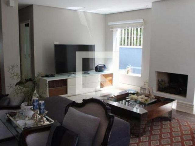 Casa à Venda Campo Belo, 3 Quartos, 330 m² São Paulo