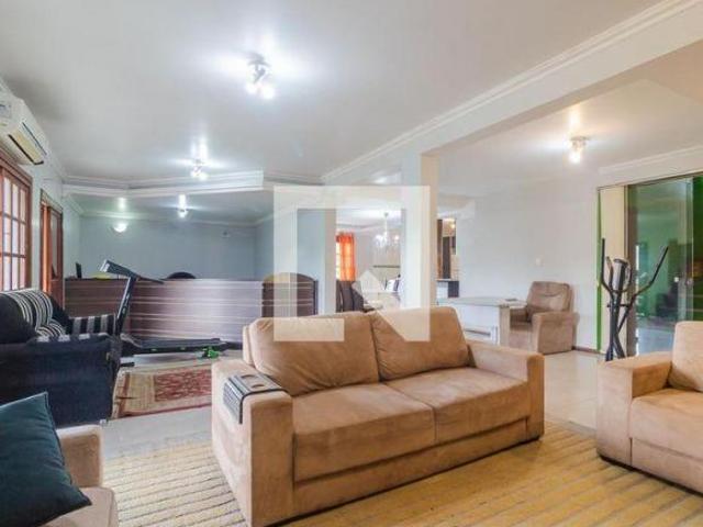 Casa à Venda Campo Novo, 3 Quartos, 870 m² Porto Alegre