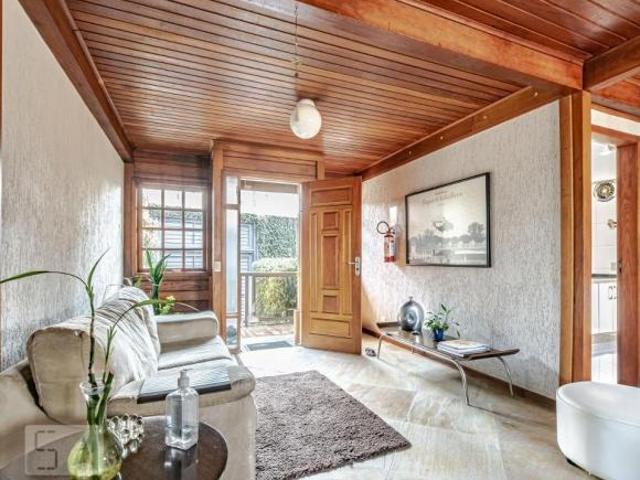 Casa à Venda Campina do Siqueira, 3 Quartos, 300 m² Curitiba