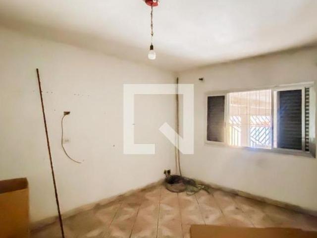 Casa à Venda Cangaíba, 2 Quartos, 250 m2
