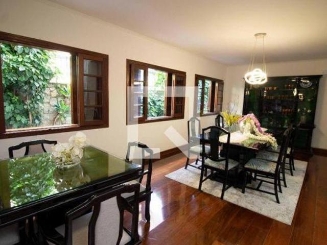 Casa à Venda Canindé, 4 Quartos, 500 m² São Paulo