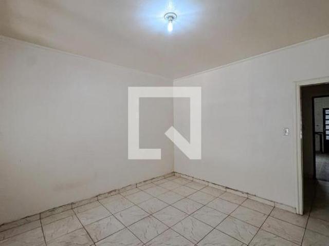 Casa à Venda Canindé, 2 Quartos, 120 m2