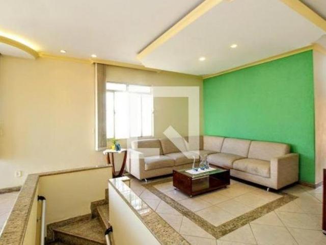 Casa à Venda Carlos Prates, 4 Quartos, 200 m² Belo Horizonte