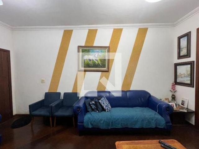 Casa à Venda Castelo, 3 Quartos, 210 m² Belo Horizonte