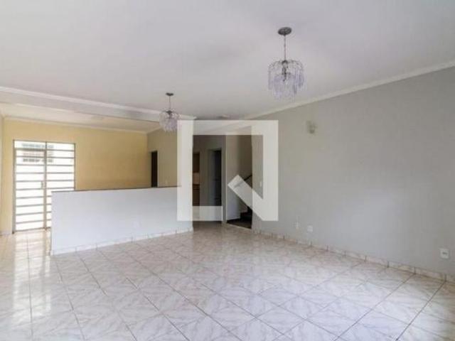 Casa à Venda Ceilândia, 6 Quartos, 390 m² Brasília