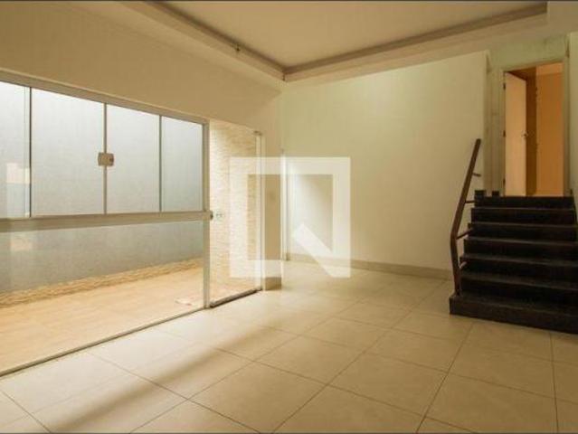Casa à Venda Centro, 2 Quartos, 120 m² Jundiaí