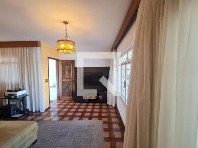 Casa à Venda Centro, 3 Quartos, 236 m² Guarulhos