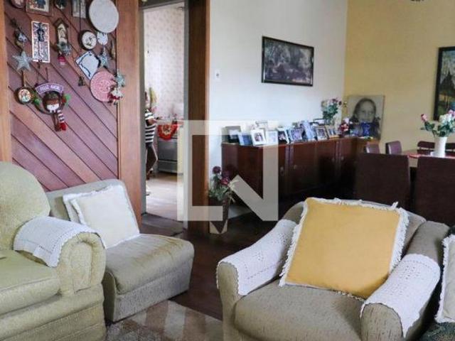 Casa à Venda Centro, 3 Quartos, 300 m² São Leopoldo
