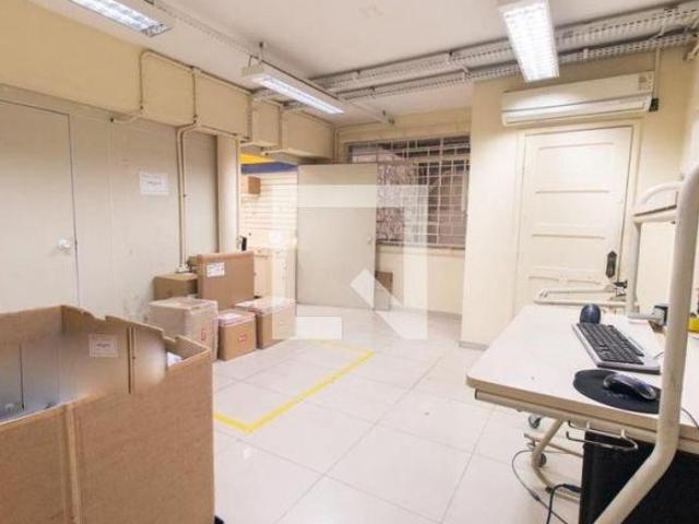 Casa à Venda Centro, 3 Quartos, 320 m² Curitiba