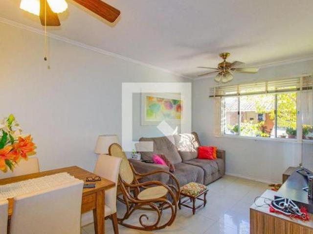 Casa à Venda Centro, 4 Quartos, 98 m² Canoas