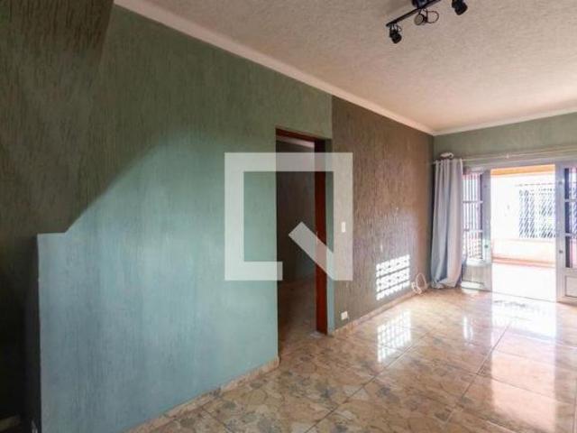 Casa à Venda Centro, 4 Quartos, 205 m² Osasco