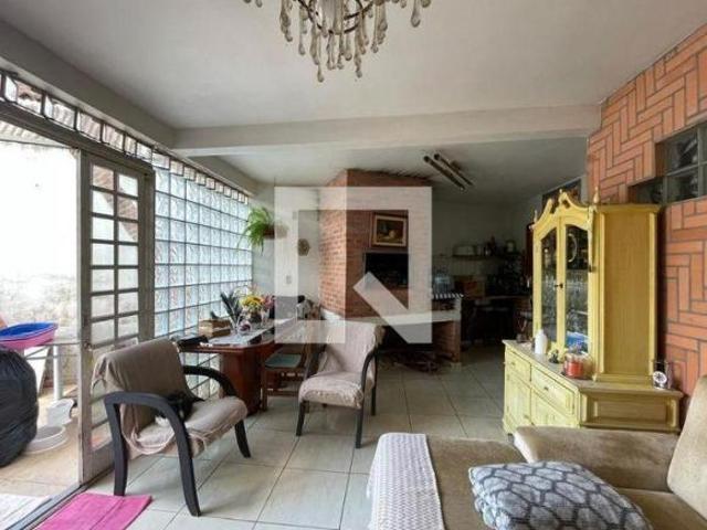 Casa à Venda Centro, 5 Quartos, 280 m² Novo Hamburgo