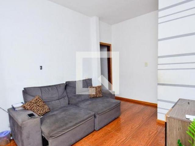 Casa à Venda Centro, 8 Quartos, 89 m² Belo Horizonte