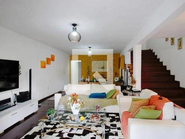 Casa à Venda Chácara Agrindus, 2 Quartos, 150 m2