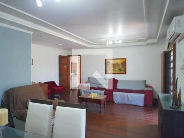 Casa à Venda Chácara das Pedras, 6 Quartos, 502 m² Porto Alegre