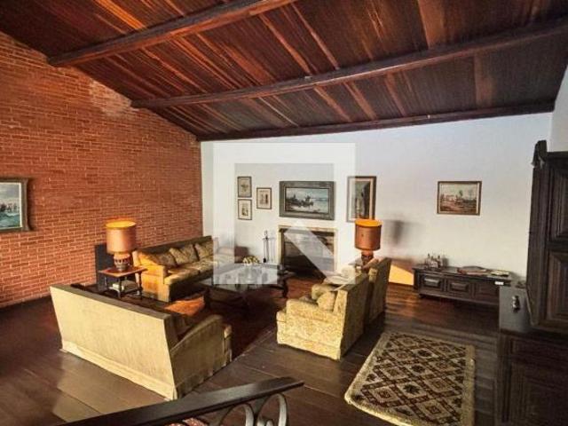 Casa à Venda Chácara Inglesa, 3 Quartos, 684 m2