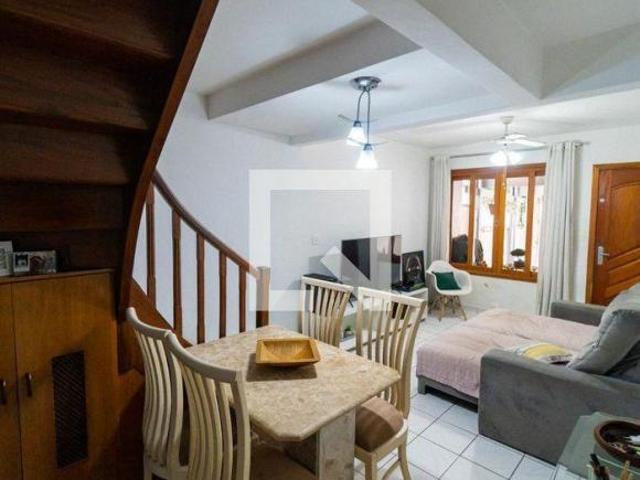 Casa à Venda Chácara Inglesa, 3 Quartos, 77 m2