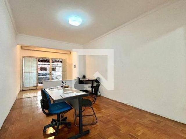 Casa à Venda Chácara Inglesa, 3 Quartos, 300 m² São Paulo