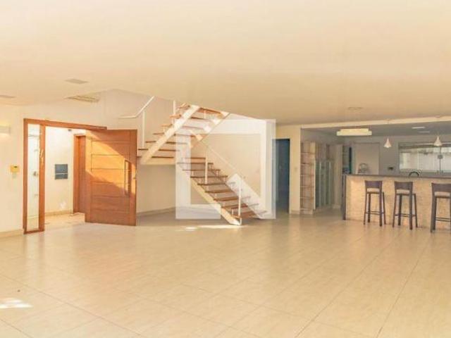 Casa à Venda Chácara Inglesa, 4 Quartos, 415 m² São Paulo