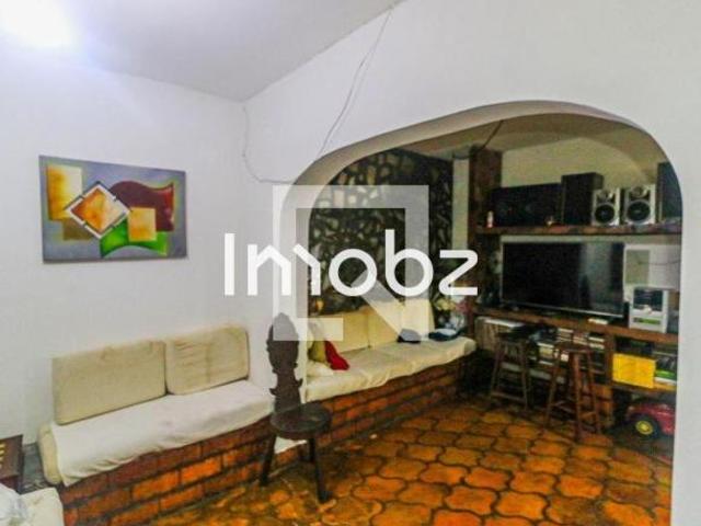 Casa à Venda Chácara Santo Antonio, 3 Quartos, 270 m2