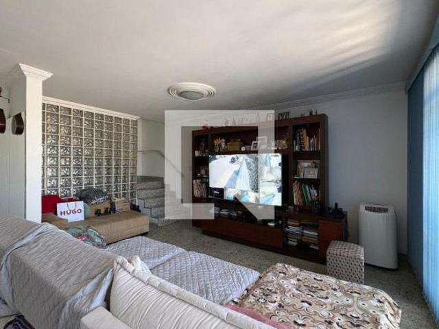 Casa à Venda City América, 4 Quartos, 360 m2