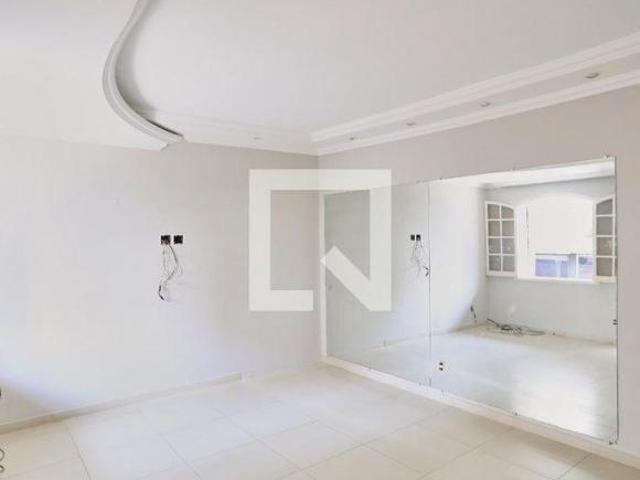 Casa à Venda Cidade Nova, 4 Quartos, 360 m² Belo Horizonte