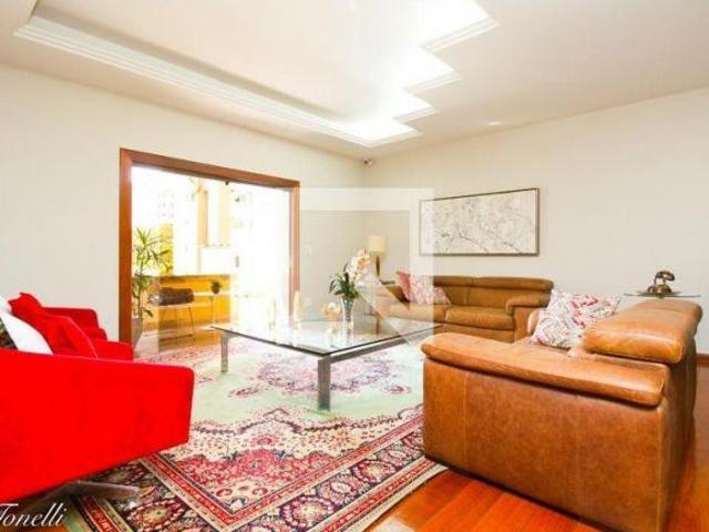 Casa à Venda Cidade Nova, 4 Quartos, 324 m2