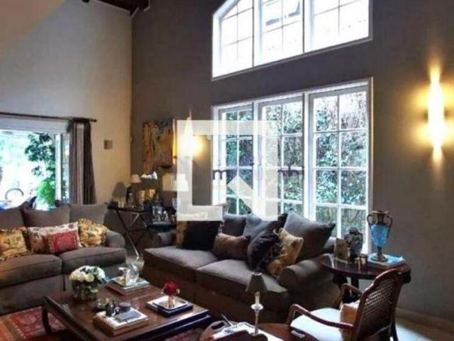 Casa à Venda Cidade Jardim, 4 Quartos, 400 m² São Paulo