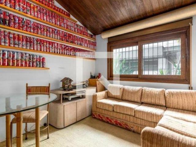 Casa à Venda Cidade Jardim, 4 Quartos, 690 m² São Paulo