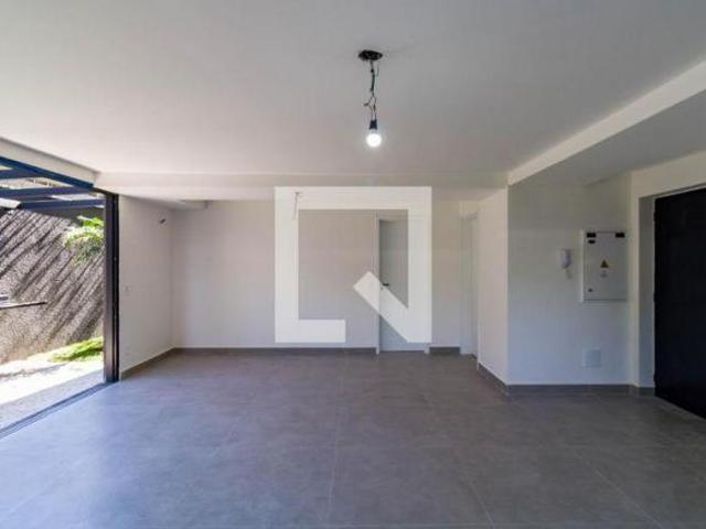 Casa à Venda Cidade Jardim, 3 Quartos, 209 m² São Paulo