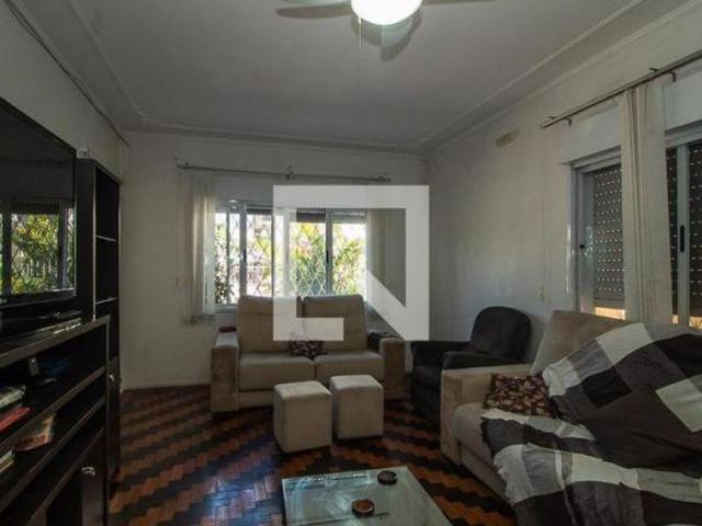 Casa à Venda Cristal, 4 Quartos, 396 m² Porto Alegre