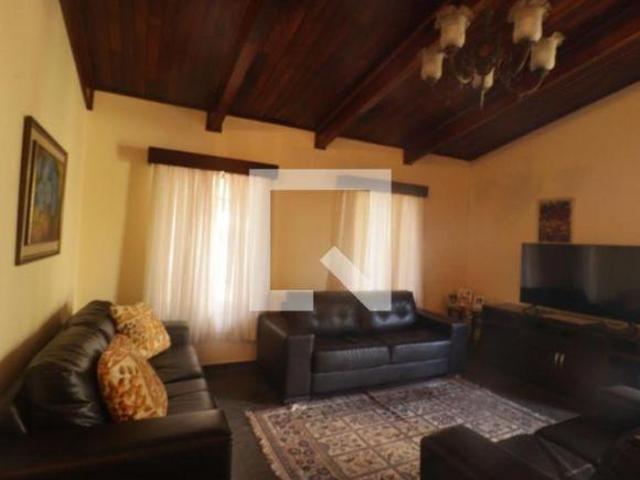 Casa à Venda Anhangabaú, 4 Quartos, 300 m² Jundiaí