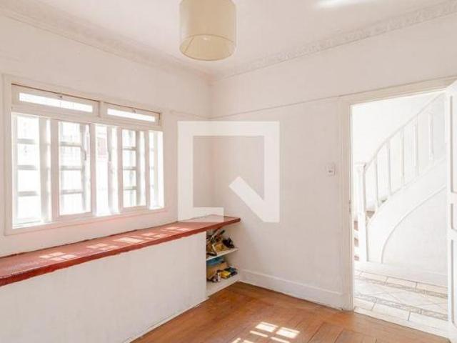 Casa à Venda Aclimação, 3 Quartos, 140 m2
