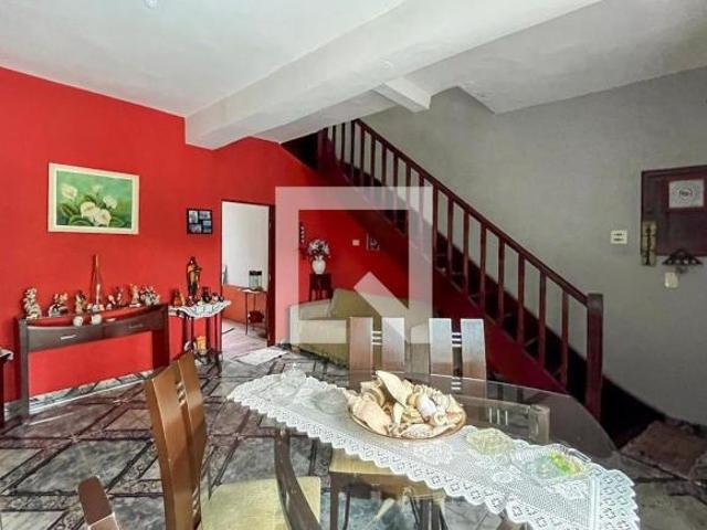 Casa à Venda Aclimação, 5 Quartos, 150 m2