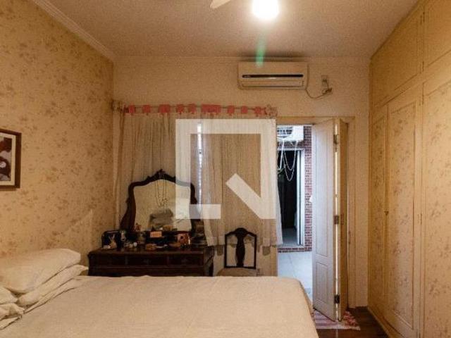 Casa à Venda Água Branca, 3 Quartos, 160 m2