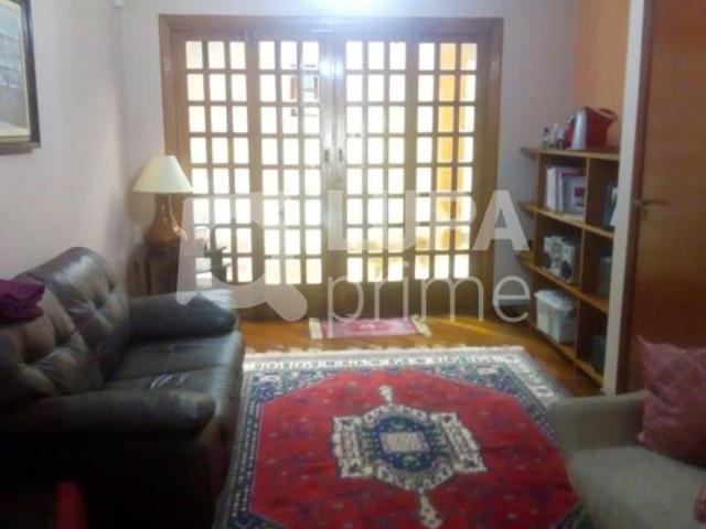 Casa á venda Água Fria 4 dormitórios 1 suíte, 4 vagas 300 m²