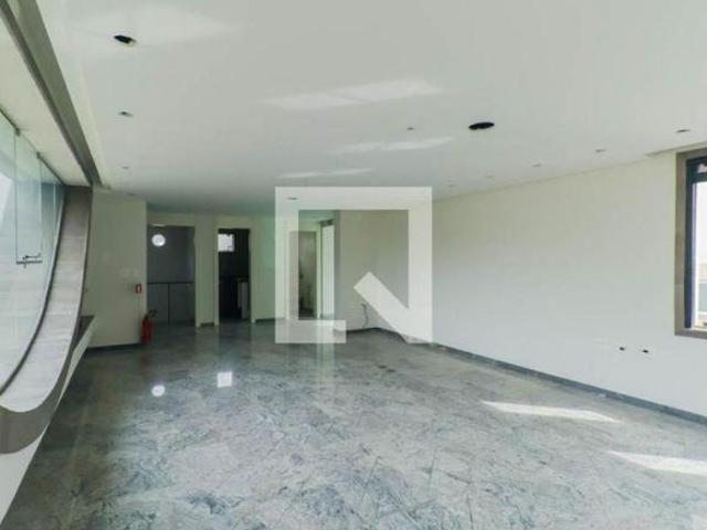 Casa à Venda Ahu, 2 Quartos, 613 m² Curitiba