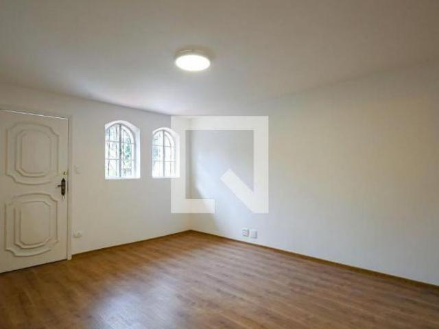 Casa à Venda Alto da Lapa, 2 Quartos, 160 m2