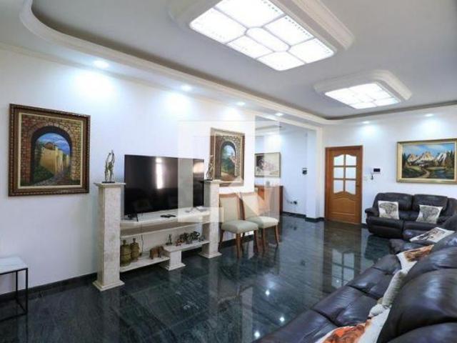 Casa à Venda Alto da Lapa, 4 Quartos, 650 m² São Paulo