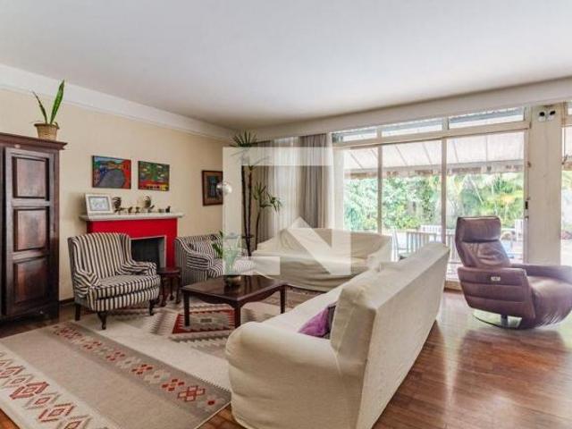 Casa à Venda Alto de Pinheiros, 3 Quartos, 297 m2