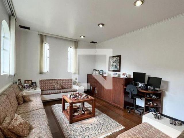 Casa à Venda Alto de Pinheiros, 3 Quartos, 230 m² São Paulo