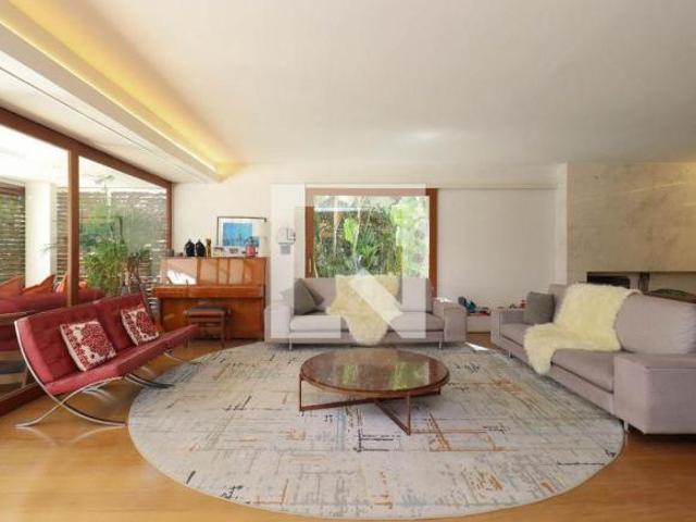 Casa à Venda Alto de Pinheiros, 4 Quartos, 391 m2
