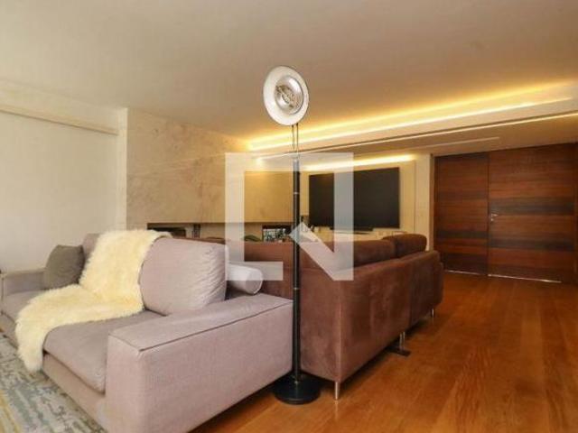 Casa à Venda Alto de Pinheiros, 4 Quartos, 391 m² São Paulo