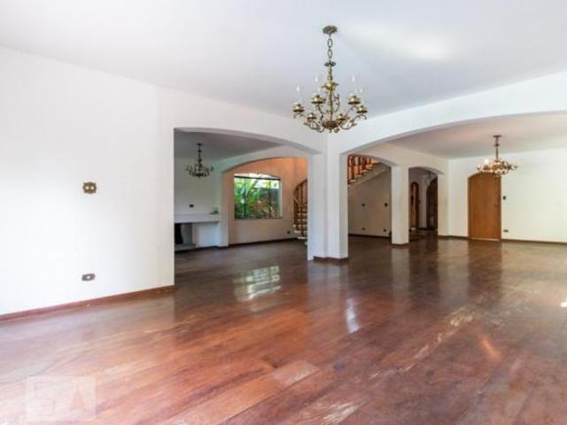 Casa à Venda Alto de Pinheiros, 4 Quartos, 483 m² São Paulo