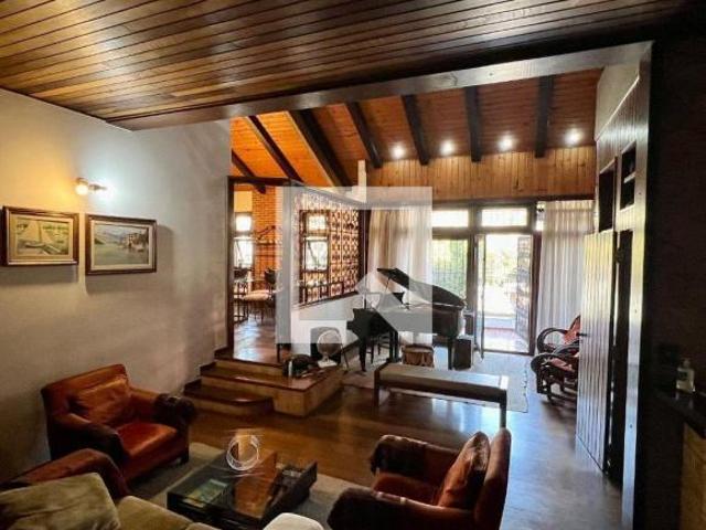 Casa à Venda Alto de Pinheiros, 5 Quartos, 592 m2