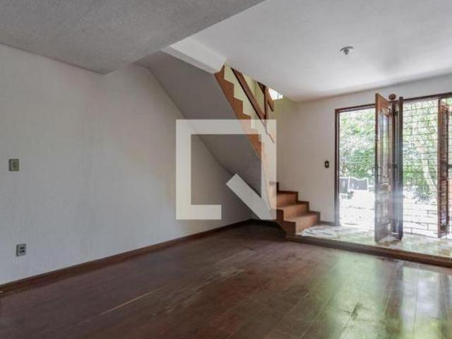 Casa à Venda Alto Petrópolis, 2 Quartos, 86 m² Porto Alegre