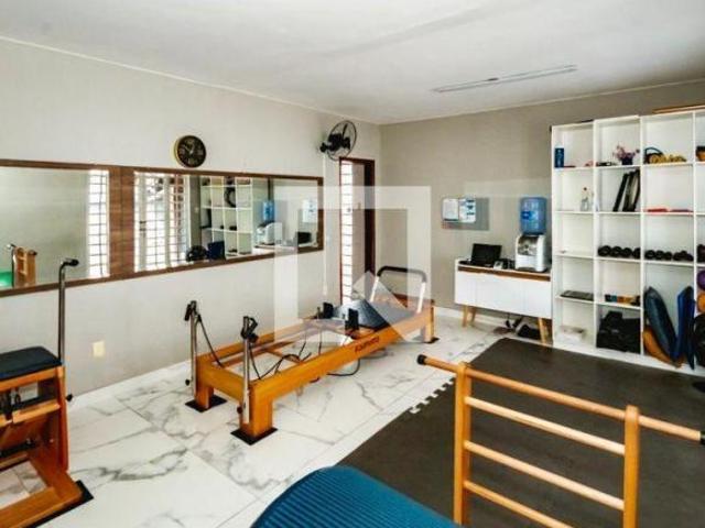 Casa à Venda Alípio de Melo, 3 Quartos, 300 m² Belo Horizonte