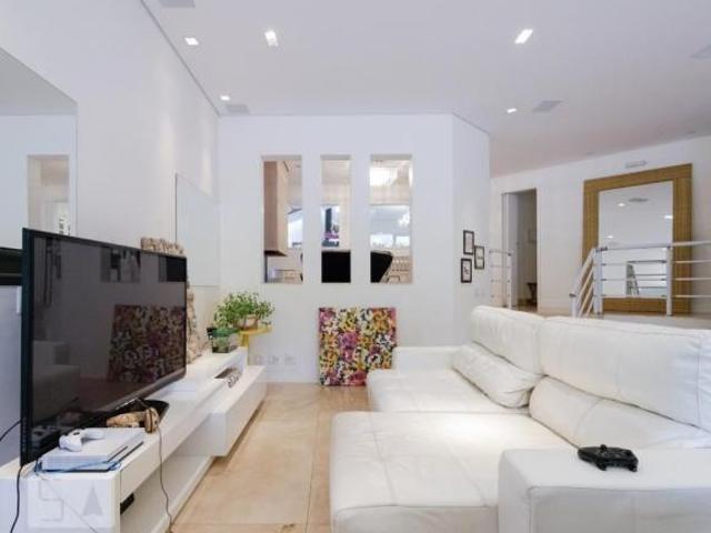 Casa à Venda Alphaville, 4 Quartos, 350 m² Santana de Parnaíba