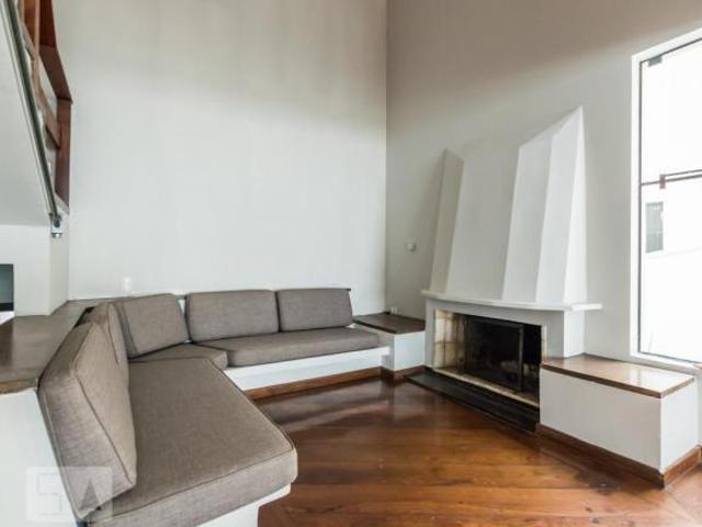 Casa à Venda Alphaville, 4 Quartos, 380 m2